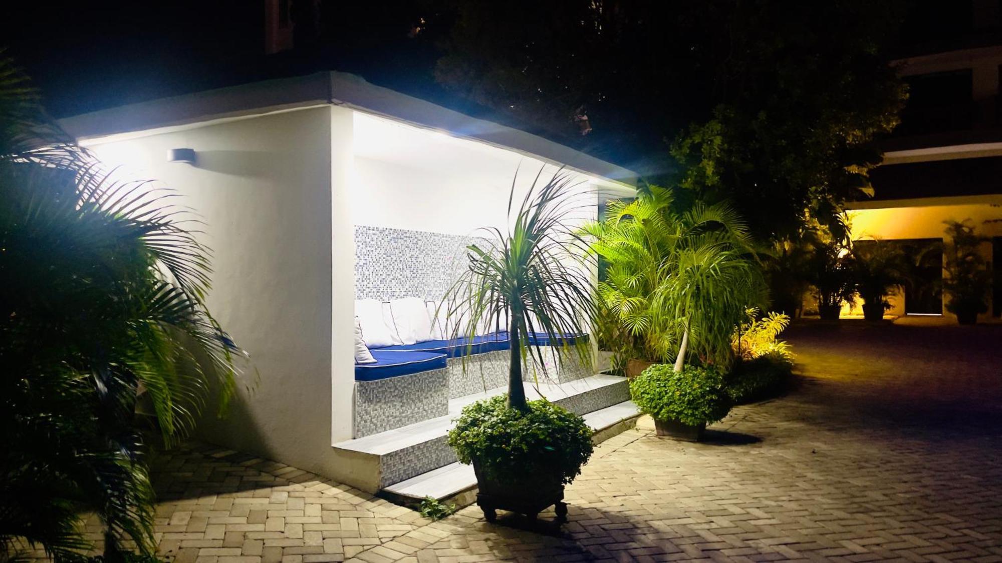 The Pontoons Nyali A103 Hotel Mombasa Exterior photo